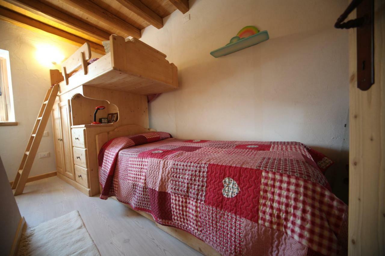Albergo Diffuso Valcellina E Val Vajont In Casso Eksteriør billede